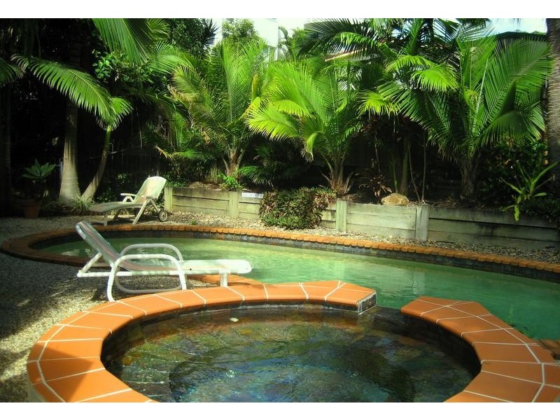 1682-1684 Coolum Cove, 1682-1684 David Low Way, Coolum Beach QLD 4573