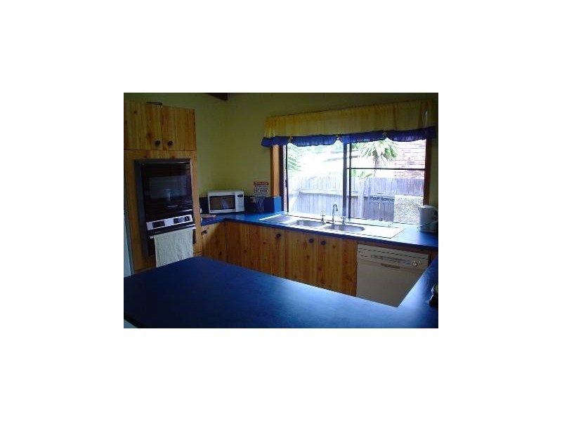 25 Kookaburra Street, Warana QLD 4575