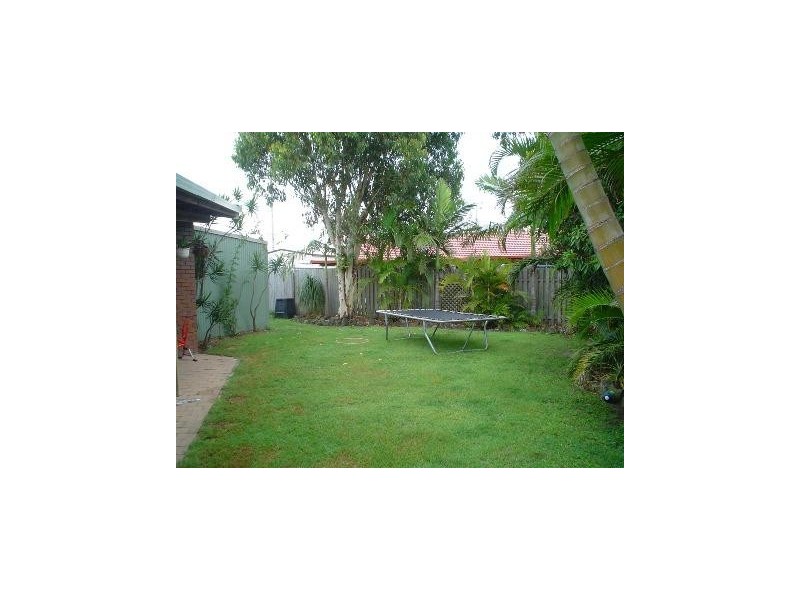 25 Kookaburra Street, Warana QLD 4575