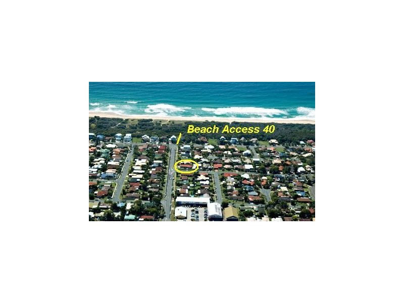 12 Minkara Street, Warana QLD 4575