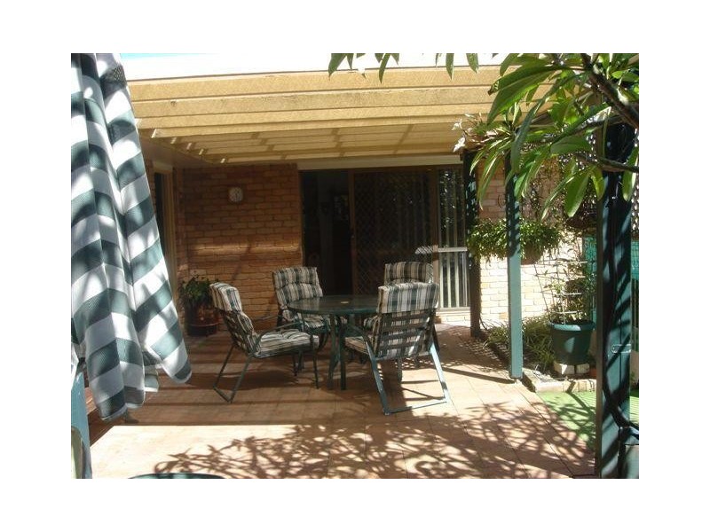 156 Oceanic Drive, Warana QLD 4575