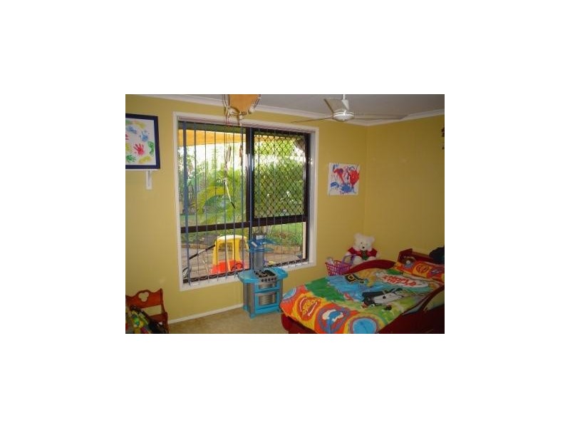 15 Honeysuckle Drive, Bokarina QLD 4575