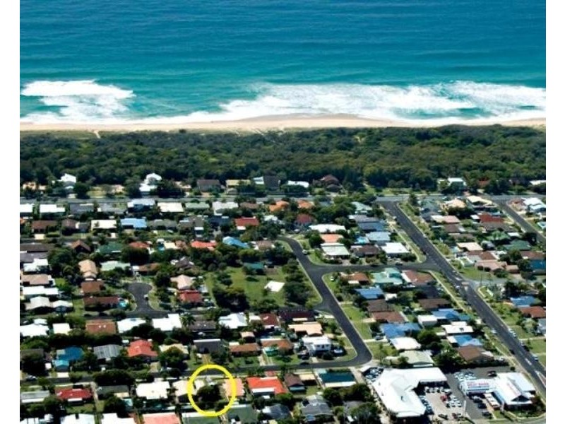 42 Balyata Street, Warana QLD 4575