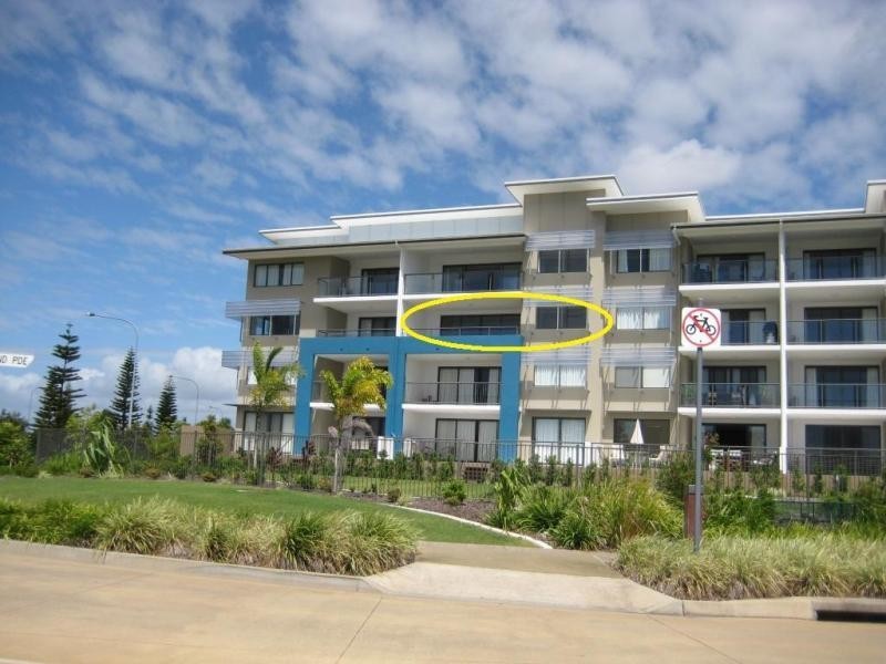 40 4 Caribbean, Grand Parade, Parrearra QLD 4575