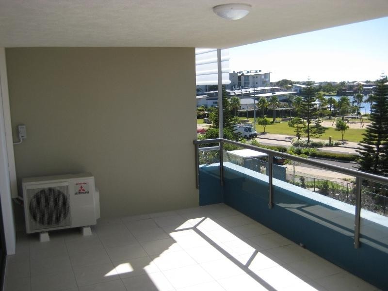 40 4 Caribbean, Grand Parade, Parrearra QLD 4575