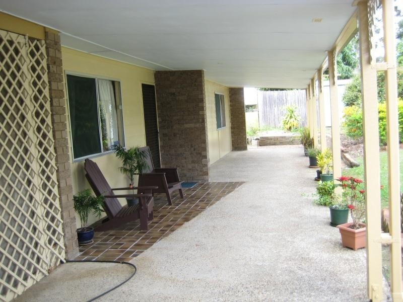 28 Bray Road, Mooloolah Valley QLD 4553