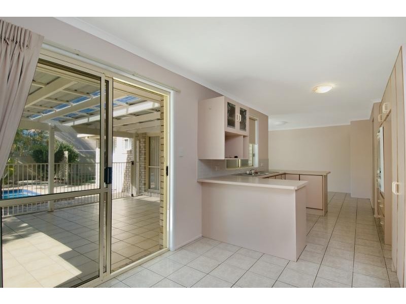 13 Marana Street, Warana QLD 4575