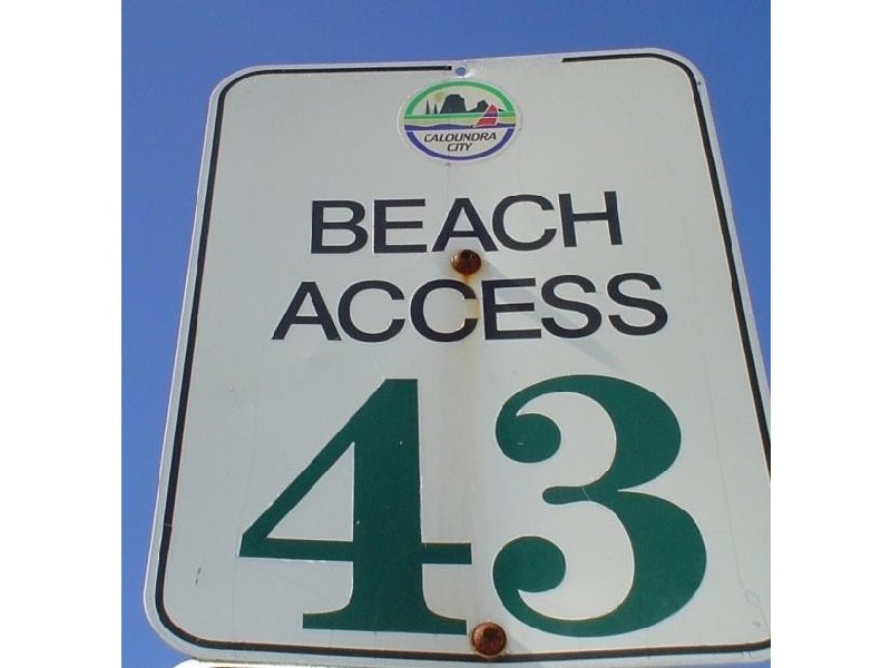 13 Marana Street, Warana QLD 4575