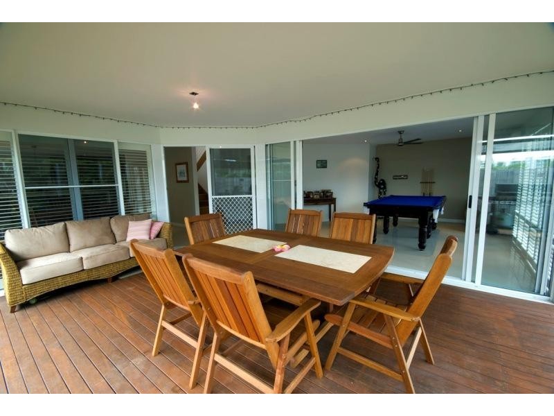 8 Komodo Court, Parrearra QLD 4575