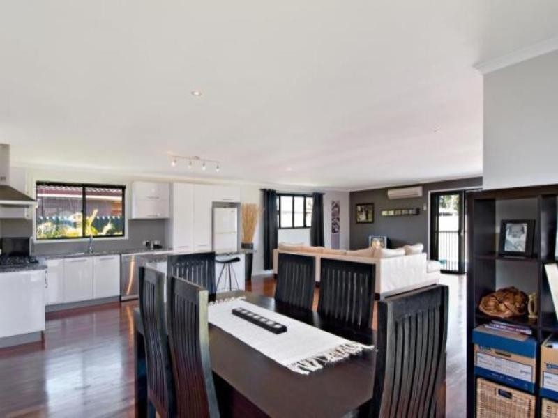 45 Saleng Crescent, Warana QLD 4575