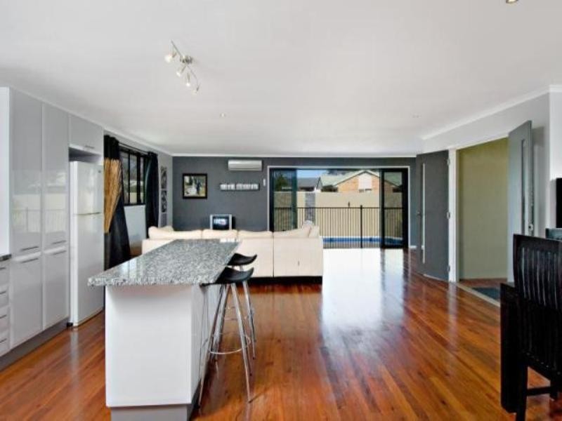 45 Saleng Crescent, Warana QLD 4575