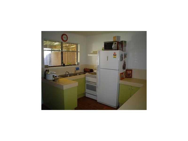 1/15 Lapoinya Crescent, Warana QLD 4575