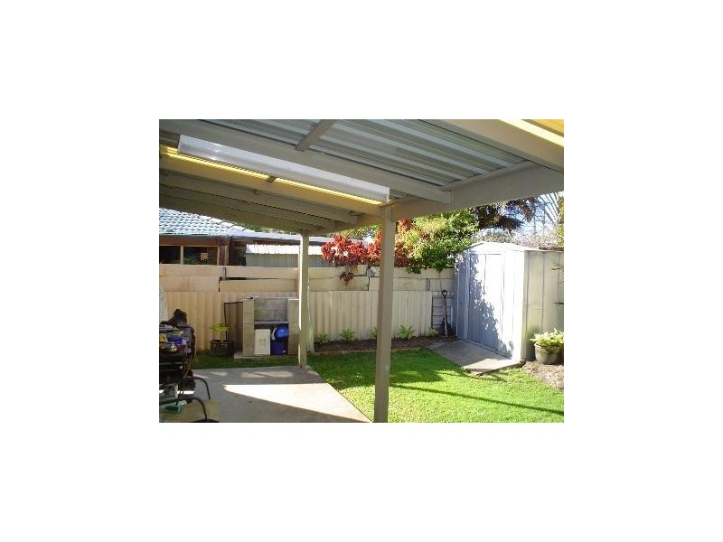 1/15 Lapoinya Crescent, Warana QLD 4575