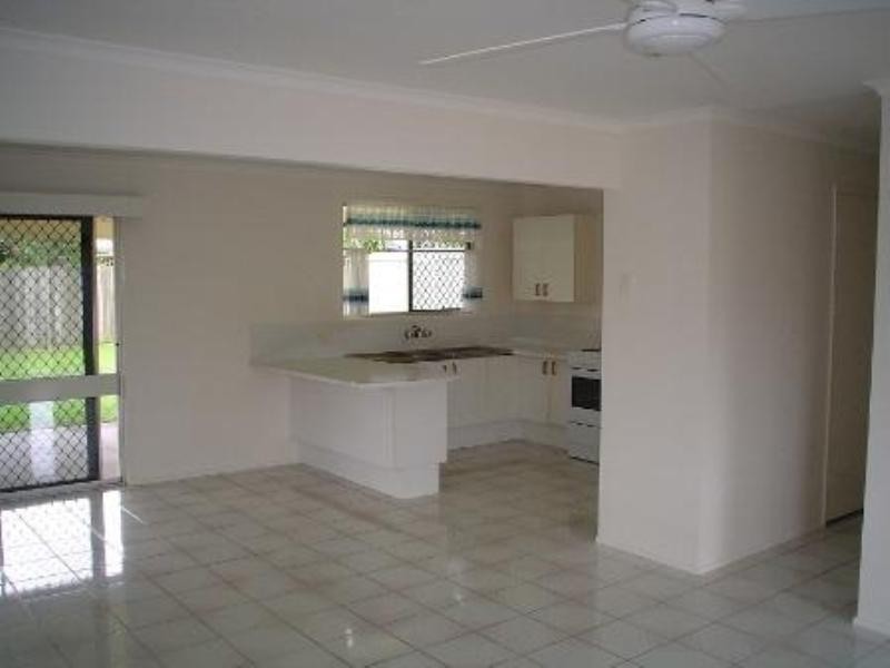 624 Nicklin Way, Wurtulla QLD 4575