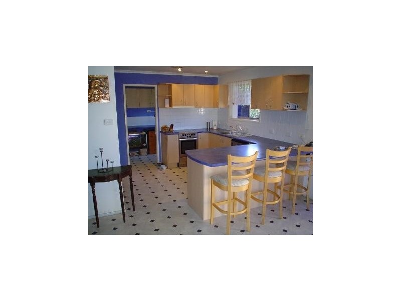 42 Mulgani Street, Warana QLD 4575