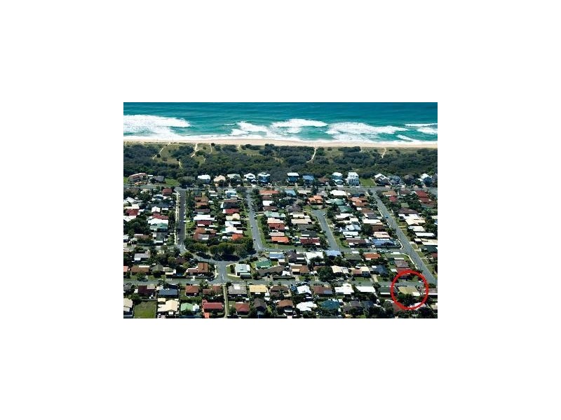 42 Mulgani Street, Warana QLD 4575