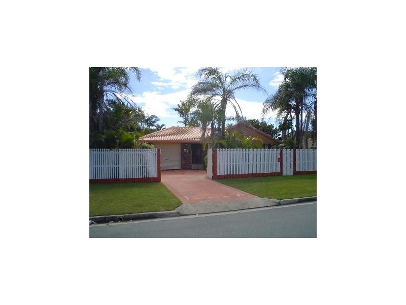 27 Malinya Drive, Buddina QLD 4575