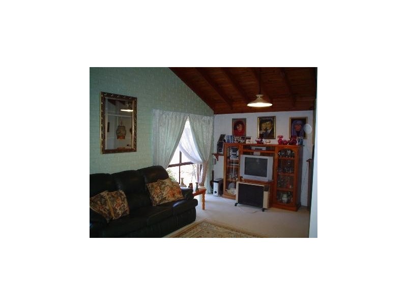 27 Malinya Drive, Buddina QLD 4575