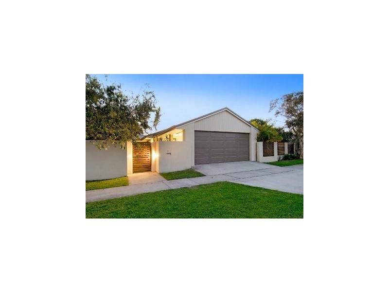 16 Balyata Street, Warana QLD 4575