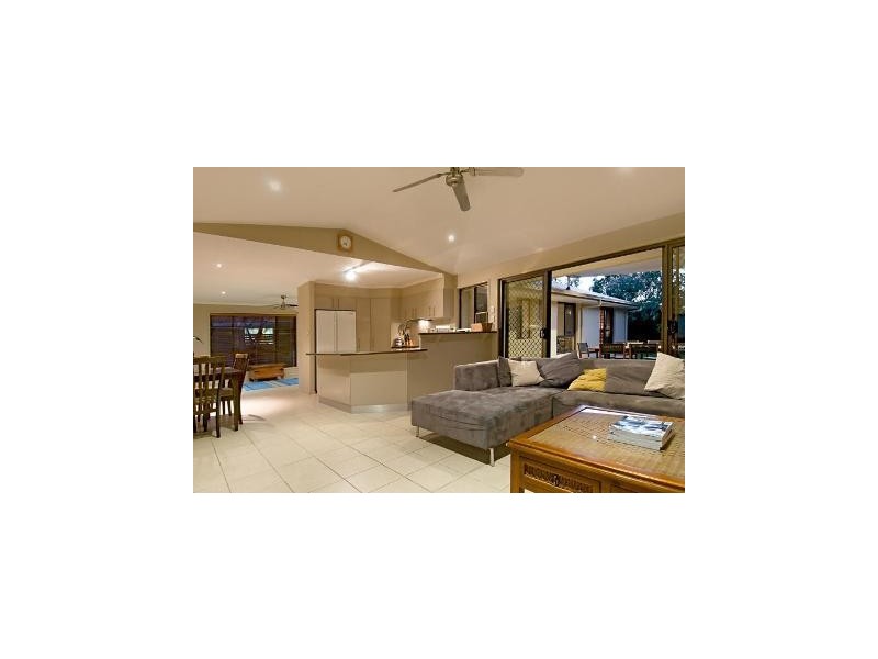 16 Balyata Street, Warana QLD 4575