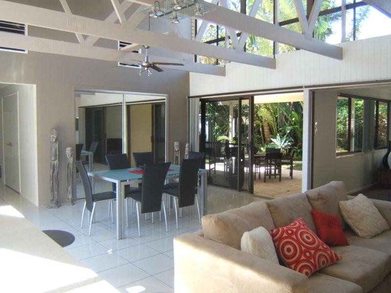 5 Mungala Street, Buddina QLD 4575