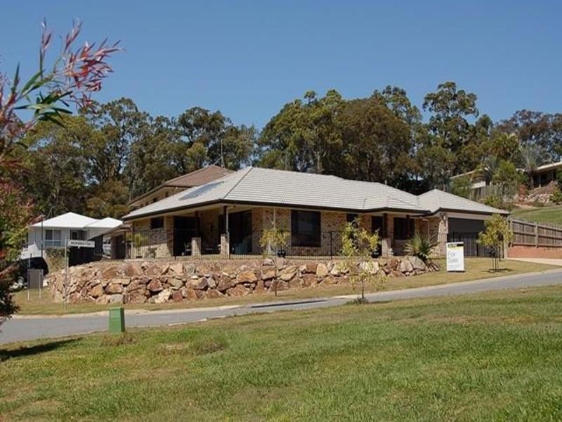 11 Greensboro Place, Little Mountain QLD 4551