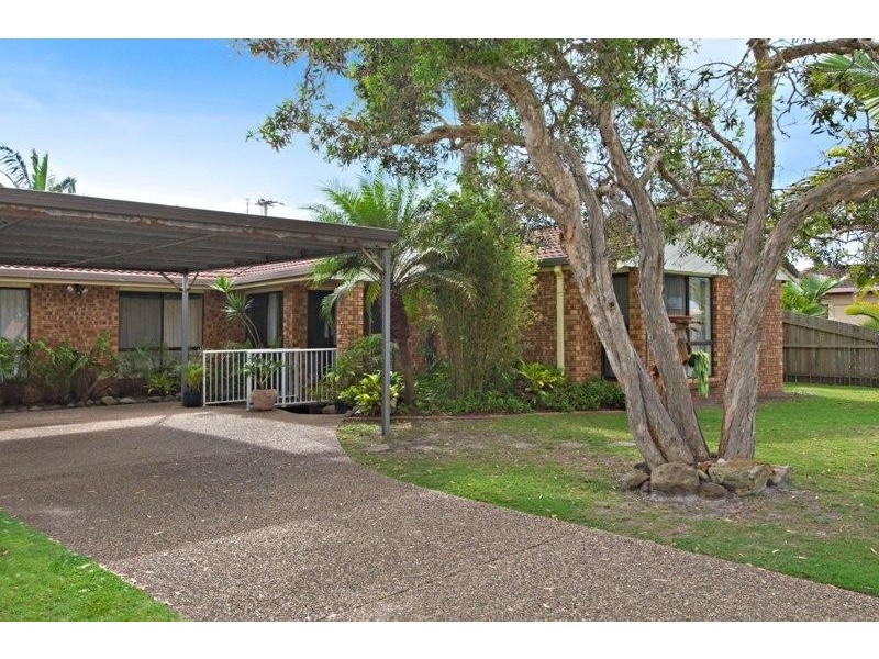 10 Malinya Drive, Buddina QLD 4575