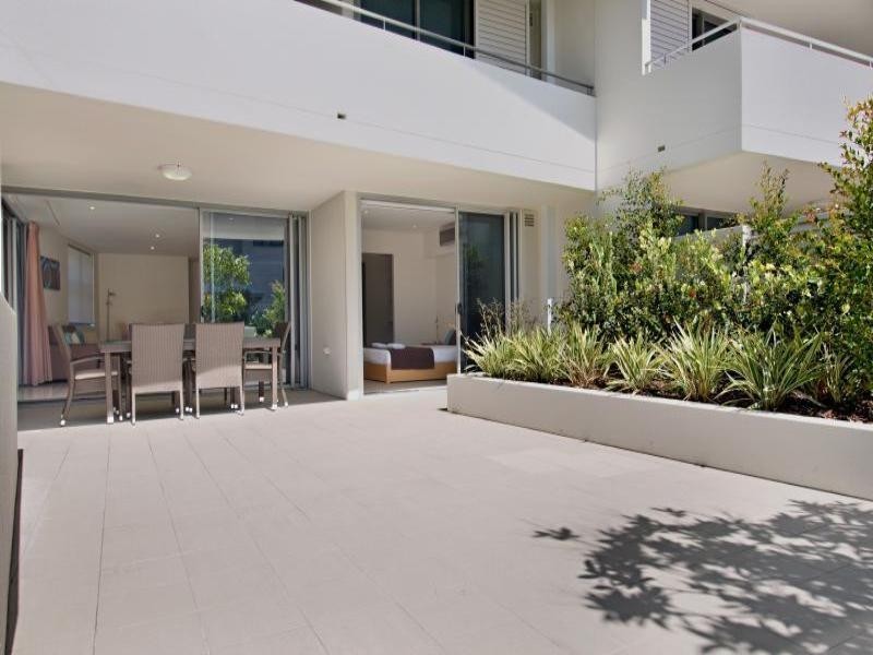 102 Coco/ 79 First Avenue, Mooloolaba QLD 4557