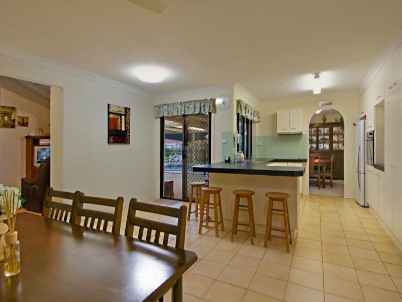 18-20 Bullando Street, Warana QLD 4575