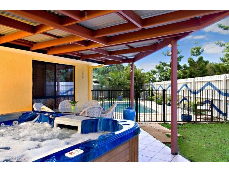 3 Corkwood Court, Mountain Creek QLD 4557