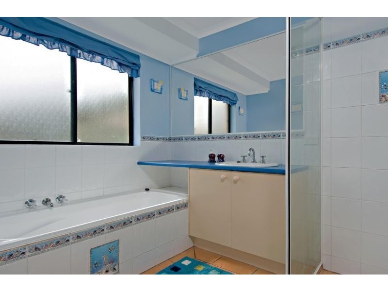 3 Corkwood Court, Mountain Creek QLD 4557