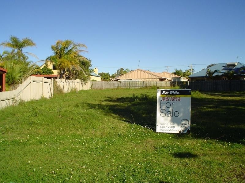 6 Bareena Place, Warana QLD 4575