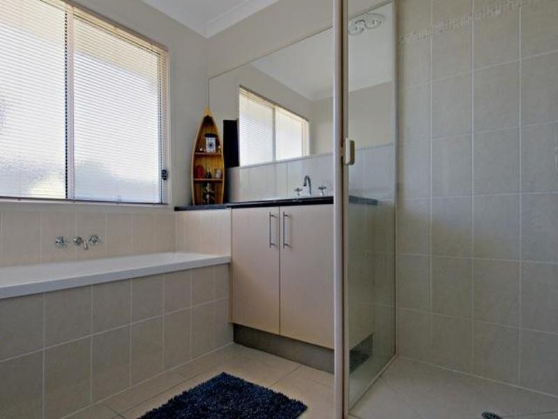 9 Solomon Court, Parrearra QLD 4575