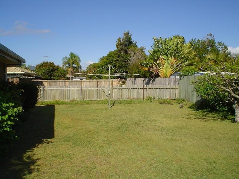 16 Rosella Street, Buddina QLD 4575