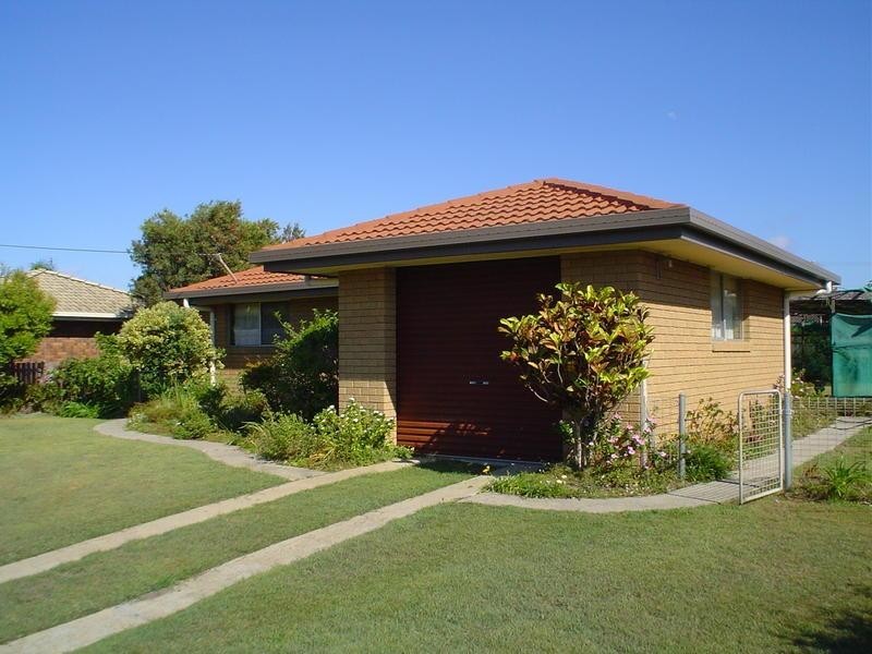 16 Rosella Street, Buddina QLD 4575