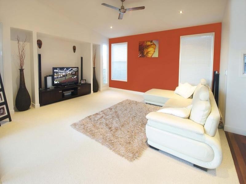 18 Flores Street, Parrearra QLD 4575