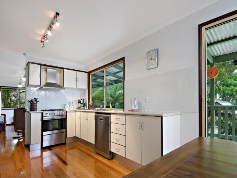 6 South River Road, Mooloolah Valley QLD 4553