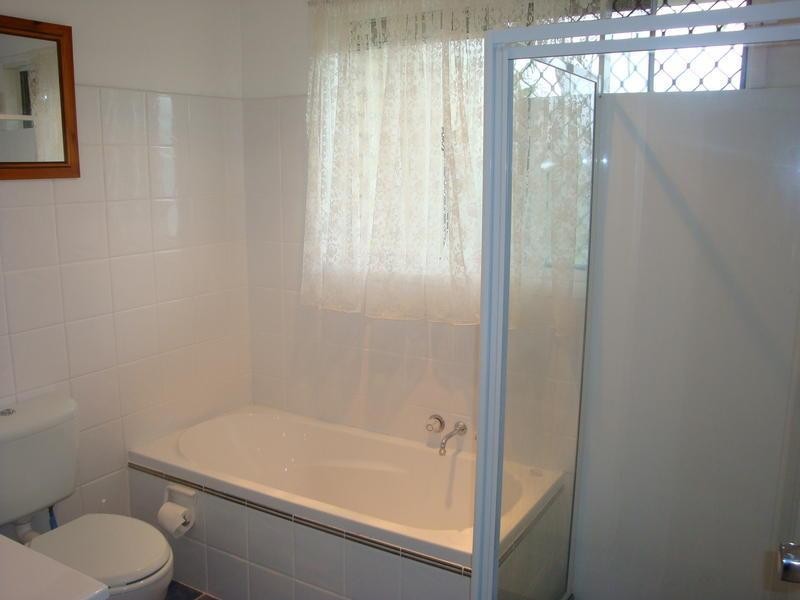 619 Nicklin Way, Wurtulla QLD 4575