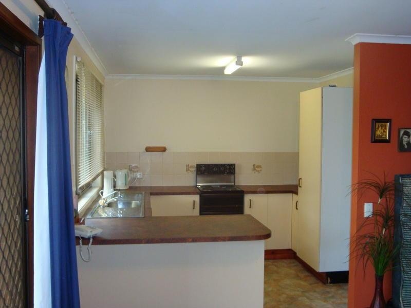 113 Nicklin Way, Warana QLD 4575