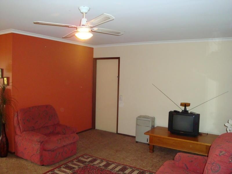 113 Nicklin Way, Warana QLD 4575