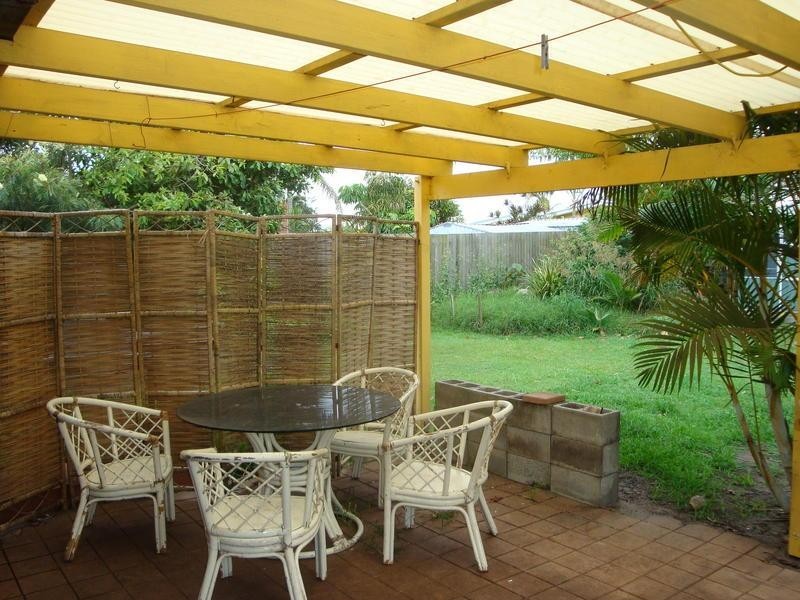 113 Nicklin Way, Warana QLD 4575