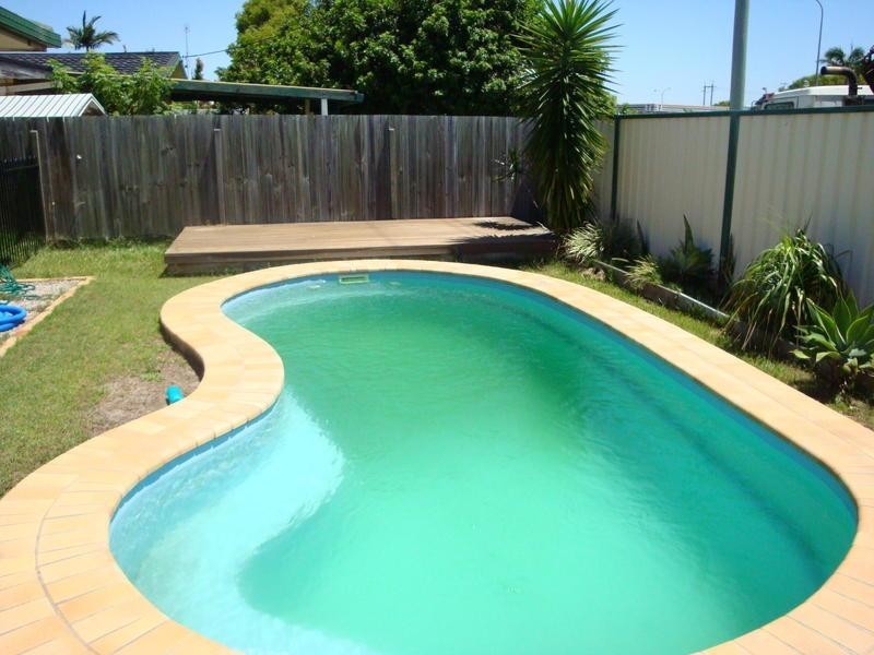 171 Nicklin Way, Warana QLD 4575