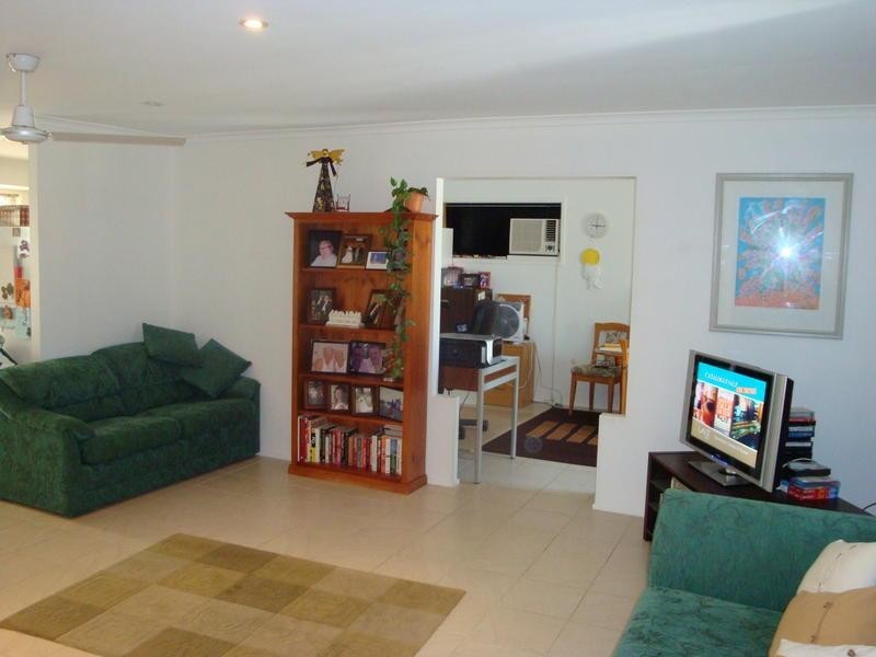 35 Regatta Boulevard, Wurtulla QLD 4575