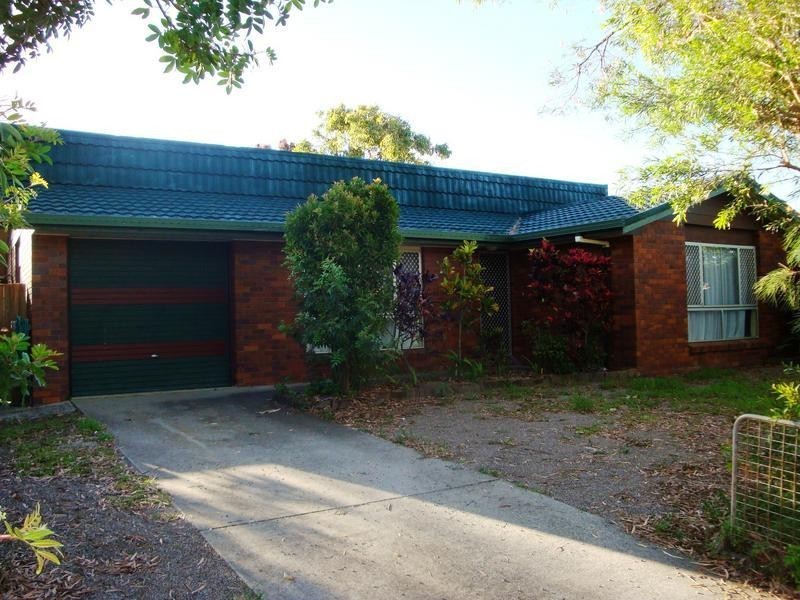 17 Ilaroo Street, Warana QLD 4575