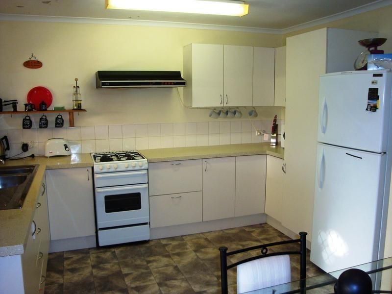 17 Ilaroo Street, Warana QLD 4575