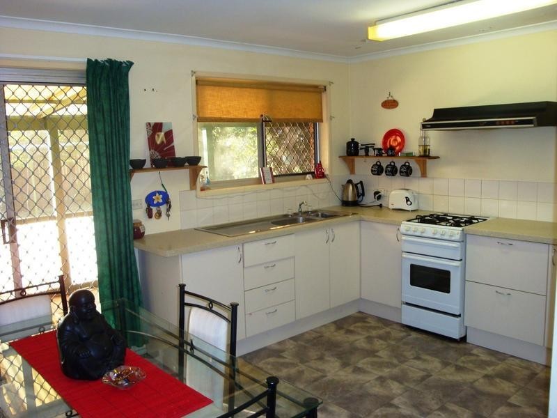 17 Ilaroo Street, Warana QLD 4575