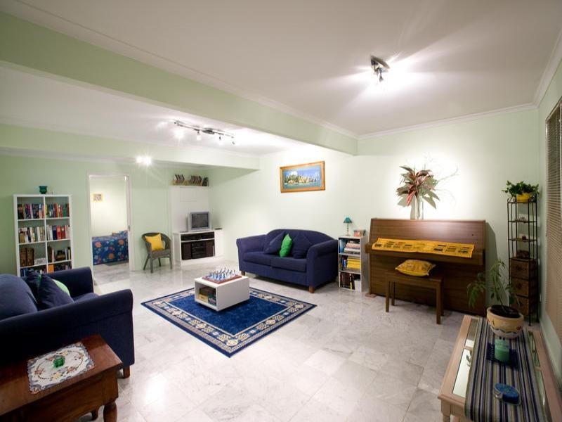 135 Lowanna Drive, Buddina QLD 4575