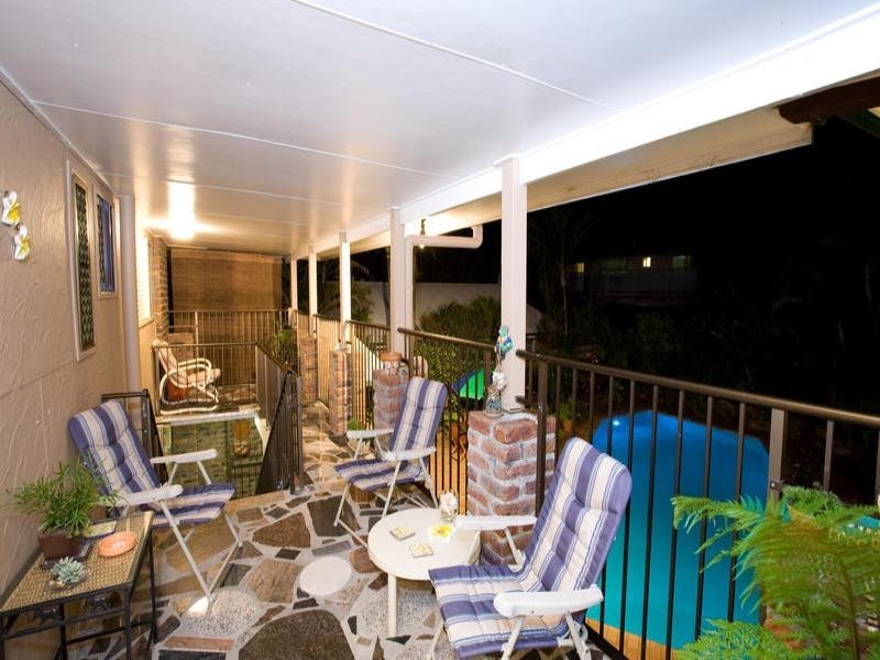 135 Lowanna Drive, Buddina QLD 4575