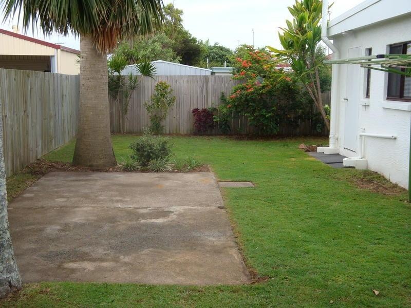 2/28 Balyata Street, Warana QLD 4575