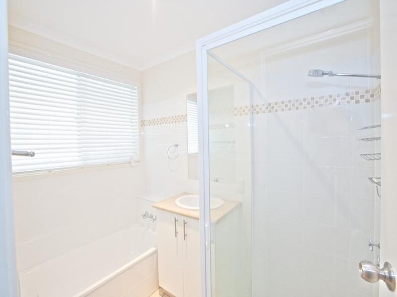 9 Narambi Street, Warana QLD 4575